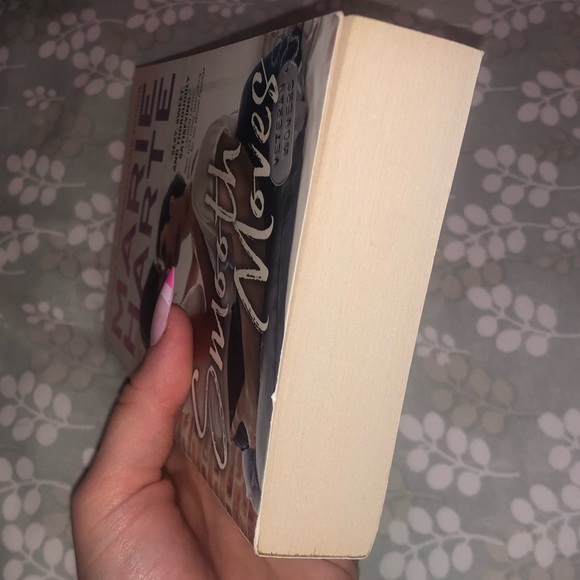 Smooth Moves - Picture 2 of 4